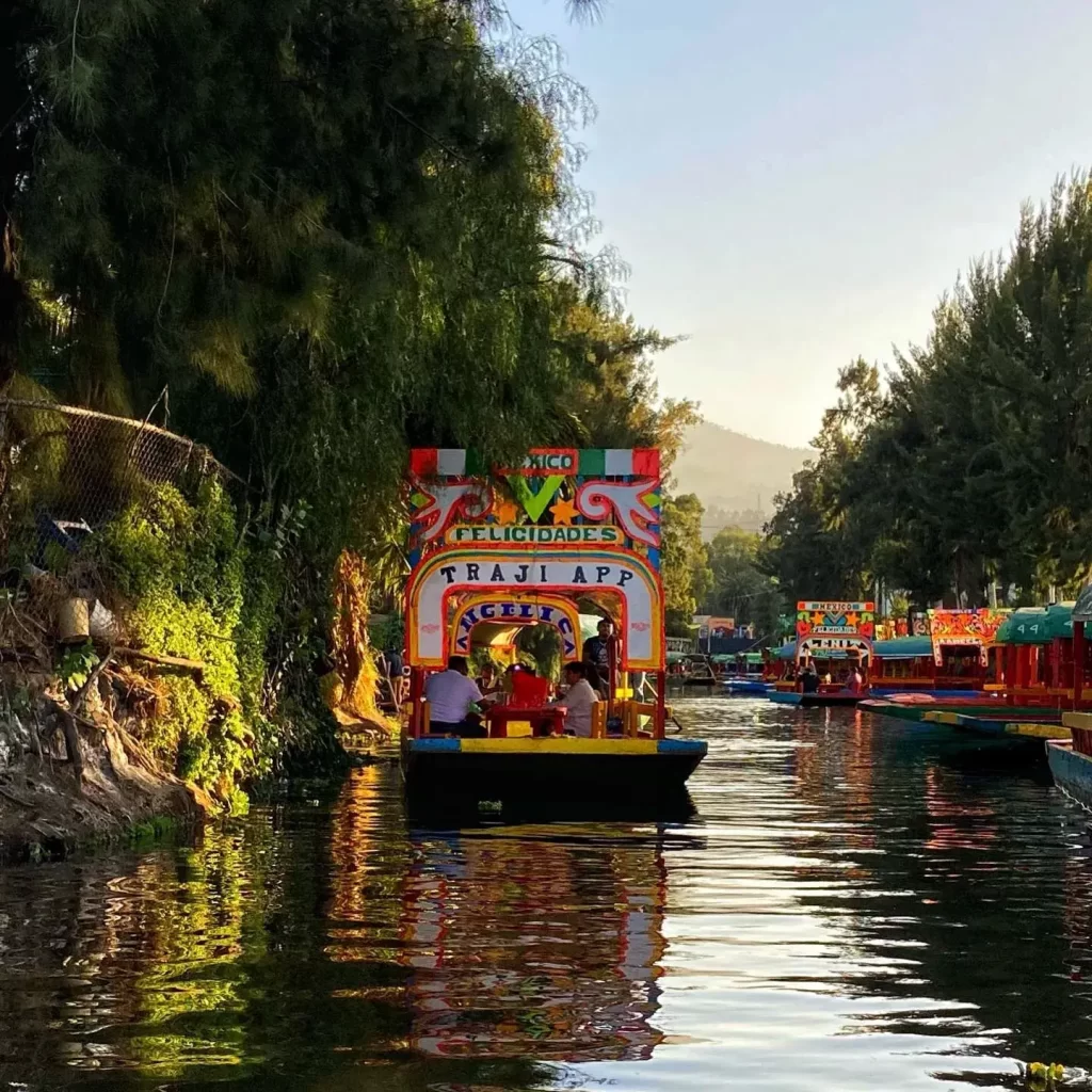 Best Time to Go to Xochimilco